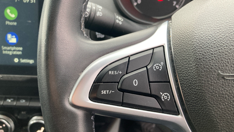 Dacia Duster 1.0 TCe 100 Prestige 5dr Bi Fuel Estate